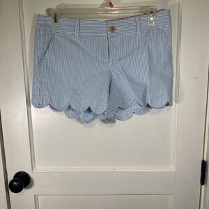 Lilly Pulitzer Scallop Hem Seersucker Shorts - Light Blue